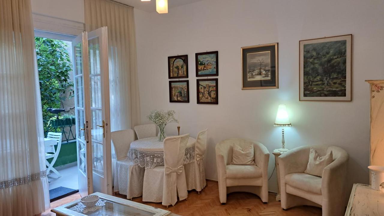 Apartman Jaki Zagabria Esterno foto